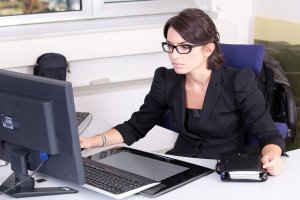 Assistente administrativo com especialização em assessoria