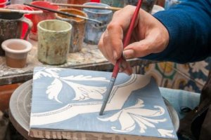 Artesão Pintor de Azulejo
