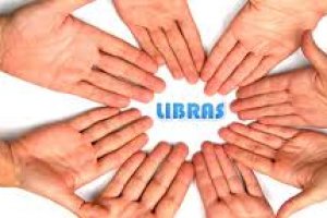 Trabalhando com Deficientes Auditivos Através do Método de Libras
