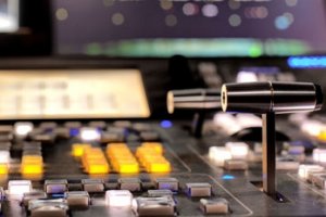 Eletrônica de Rádio e TV