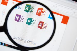 ACCESS COM GESTÃO EM ADMF E SEGMENTOS