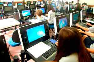 O uso de Multimeios Digitais como suporte metodológico no Ensino da Educação Matemática no Ensino Fundamental.