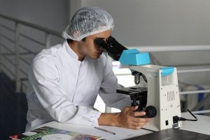 Introdução à Farmacovigilância na Indústria Farmacêutica