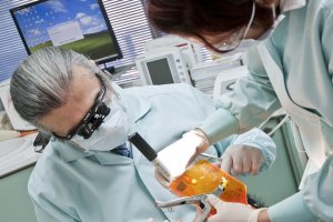 Assistente Dentário